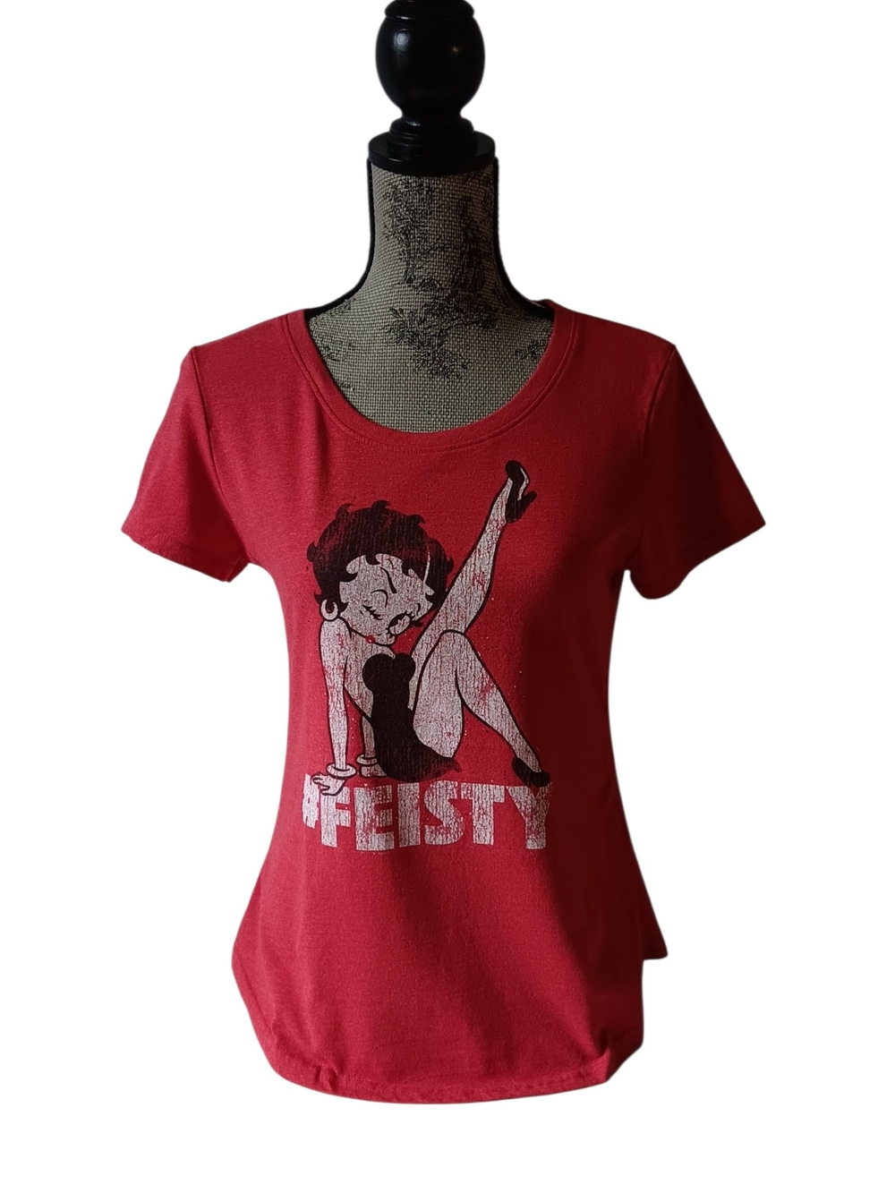 Betty Boop women’s red graphic short sleeve t-shirt  size L